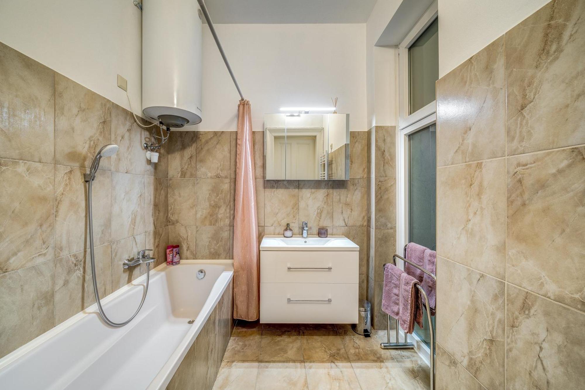 Budapest Magic Exotic In Downtown المظهر الخارجي الصورة