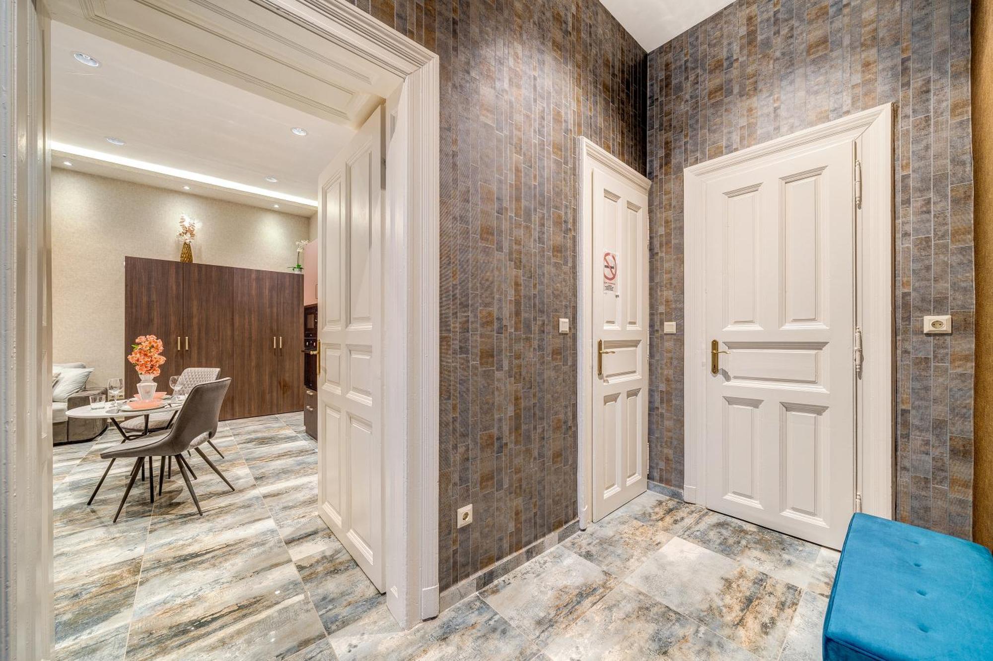Budapest Magic Exotic In Downtown المظهر الخارجي الصورة