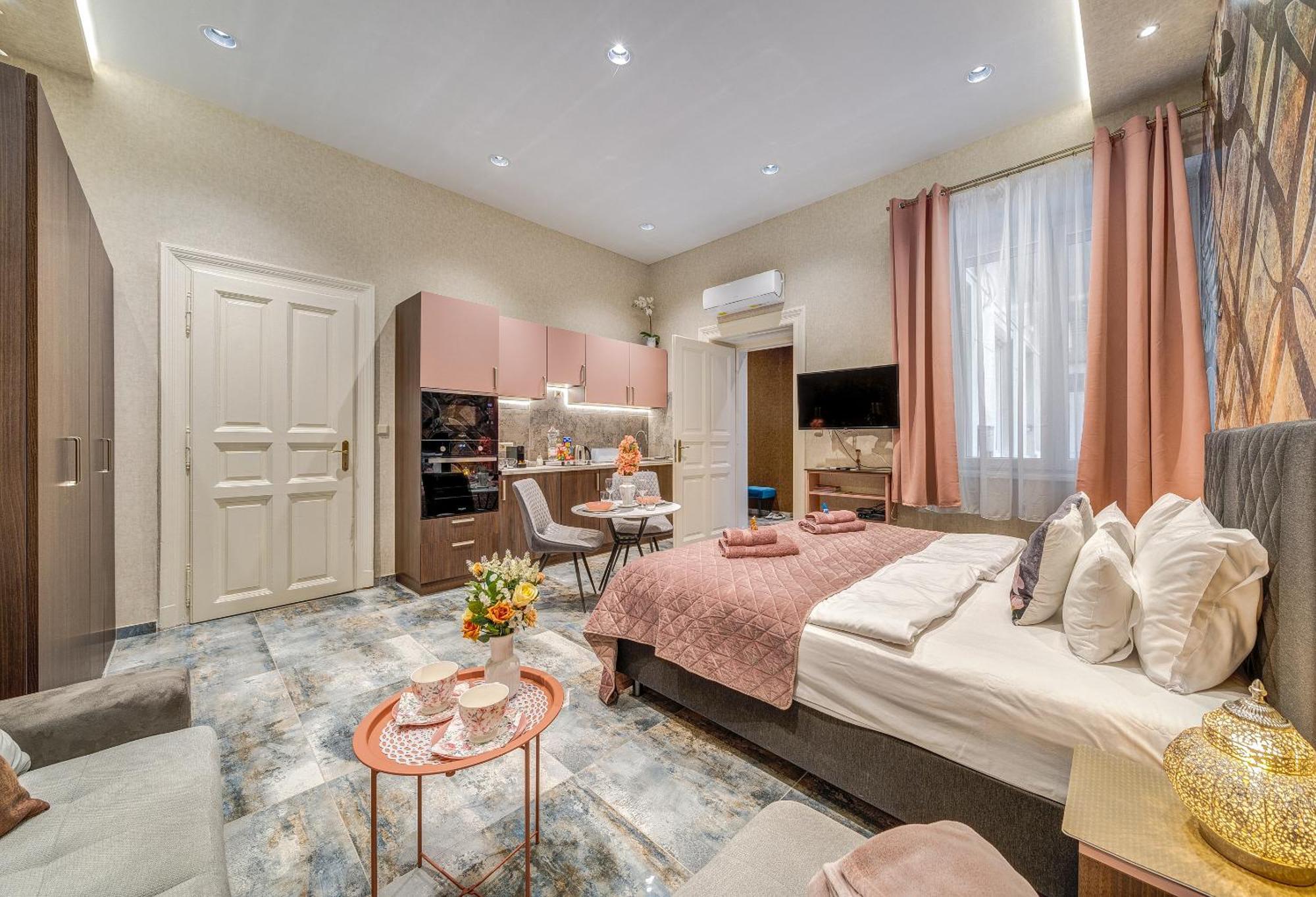 Budapest Magic Exotic In Downtown المظهر الخارجي الصورة
